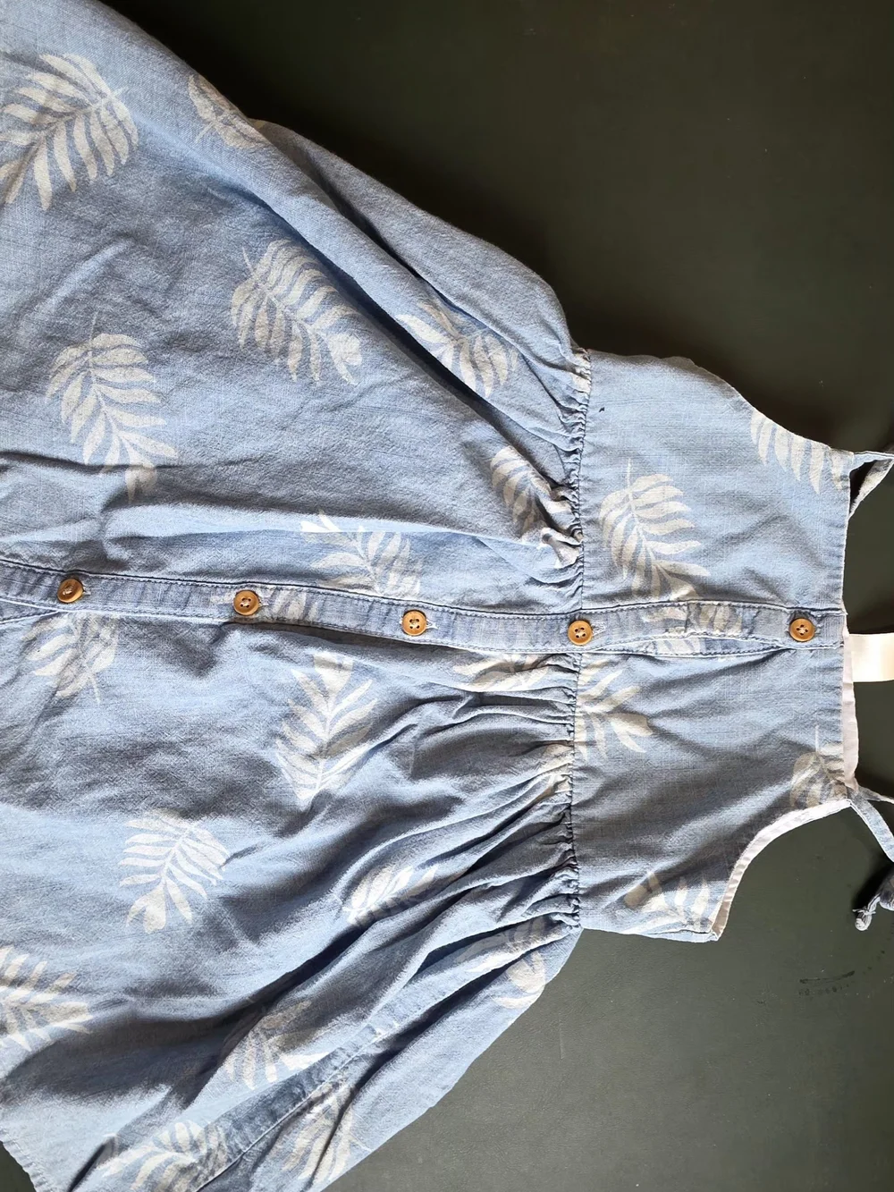 OshKosh Bgosh sleeveless casual